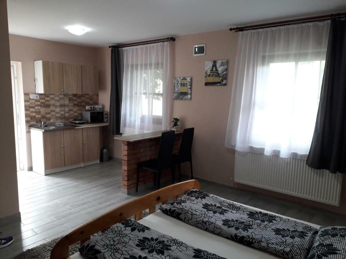 Aquatherma Apartman Sárospatak Exterior foto